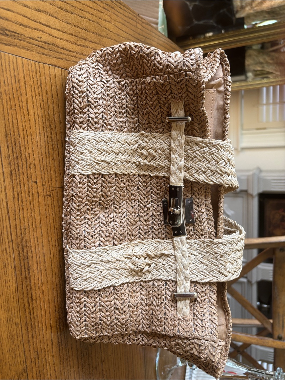 Woven Straw shoulder Bag in Beige raffia